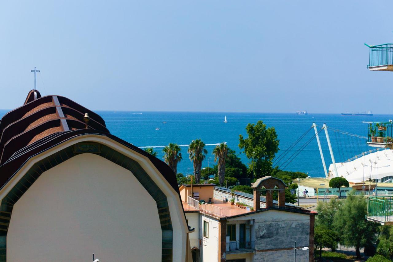 Neverending Sea Luxury Apartment In Salerno Center Bagian luar foto
