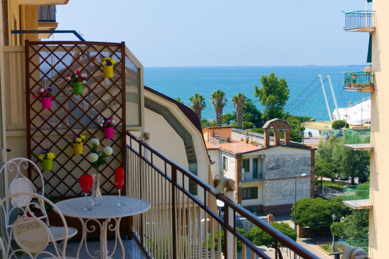 Neverending Sea Luxury Apartment In Salerno Center Bagian luar foto
