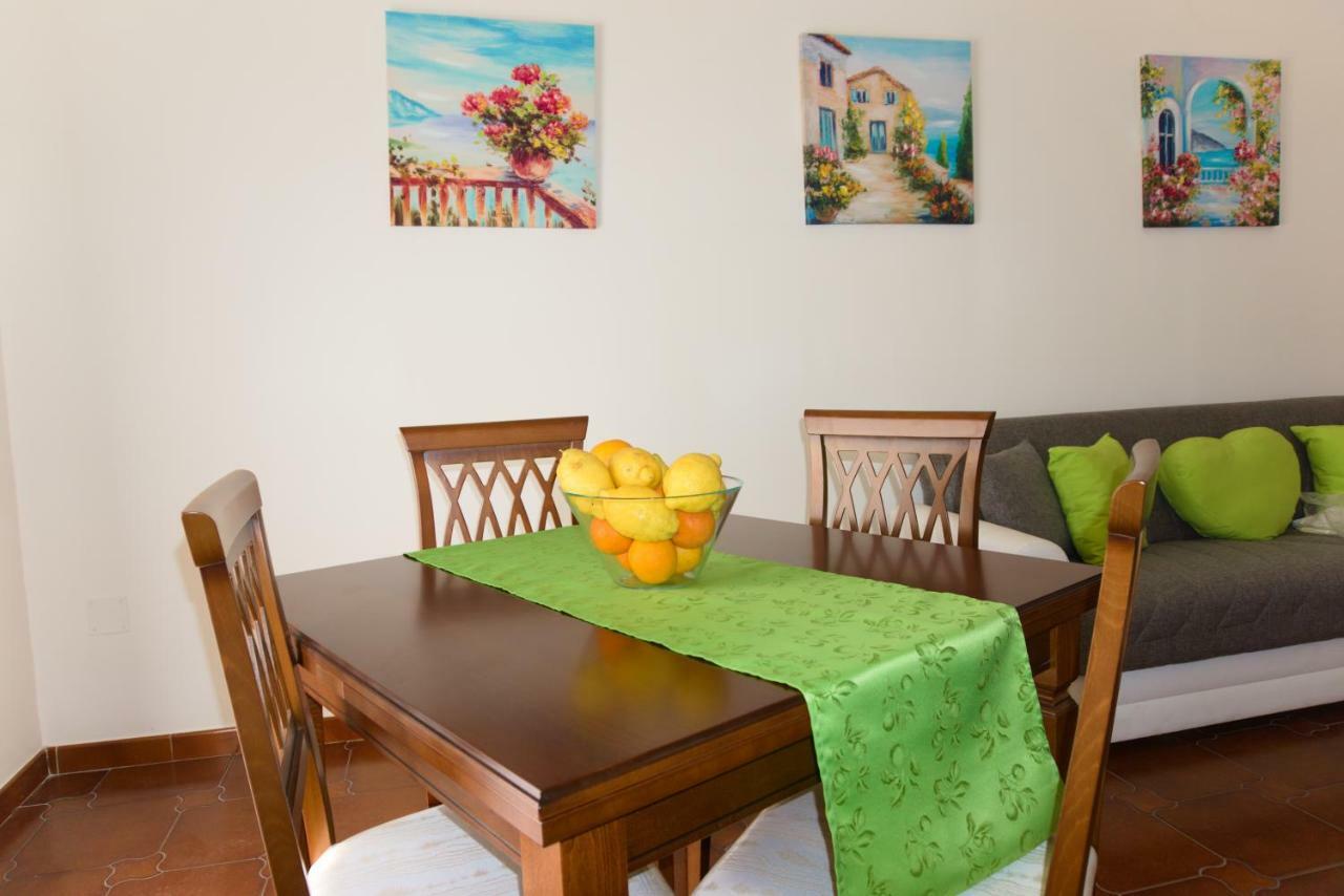 Neverending Sea Luxury Apartment In Salerno Center Bagian luar foto