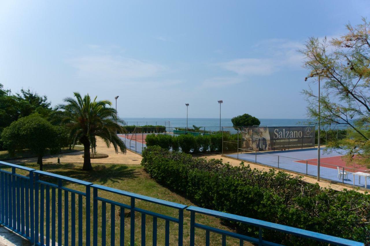 Neverending Sea Luxury Apartment In Salerno Center Bagian luar foto